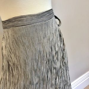 Modcloth Skirts - High Low Skirt Modcloth Skirts - High Low Skirt
